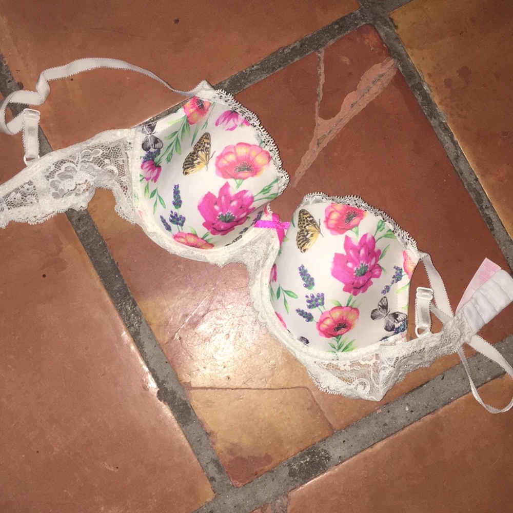Victoria’s Secret Bra